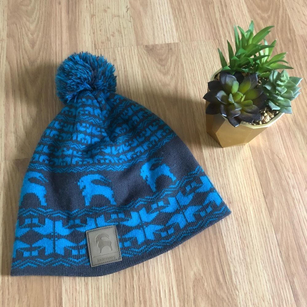 BACK COUNTRY Blue/Gray Pom Beanie Winter Hat